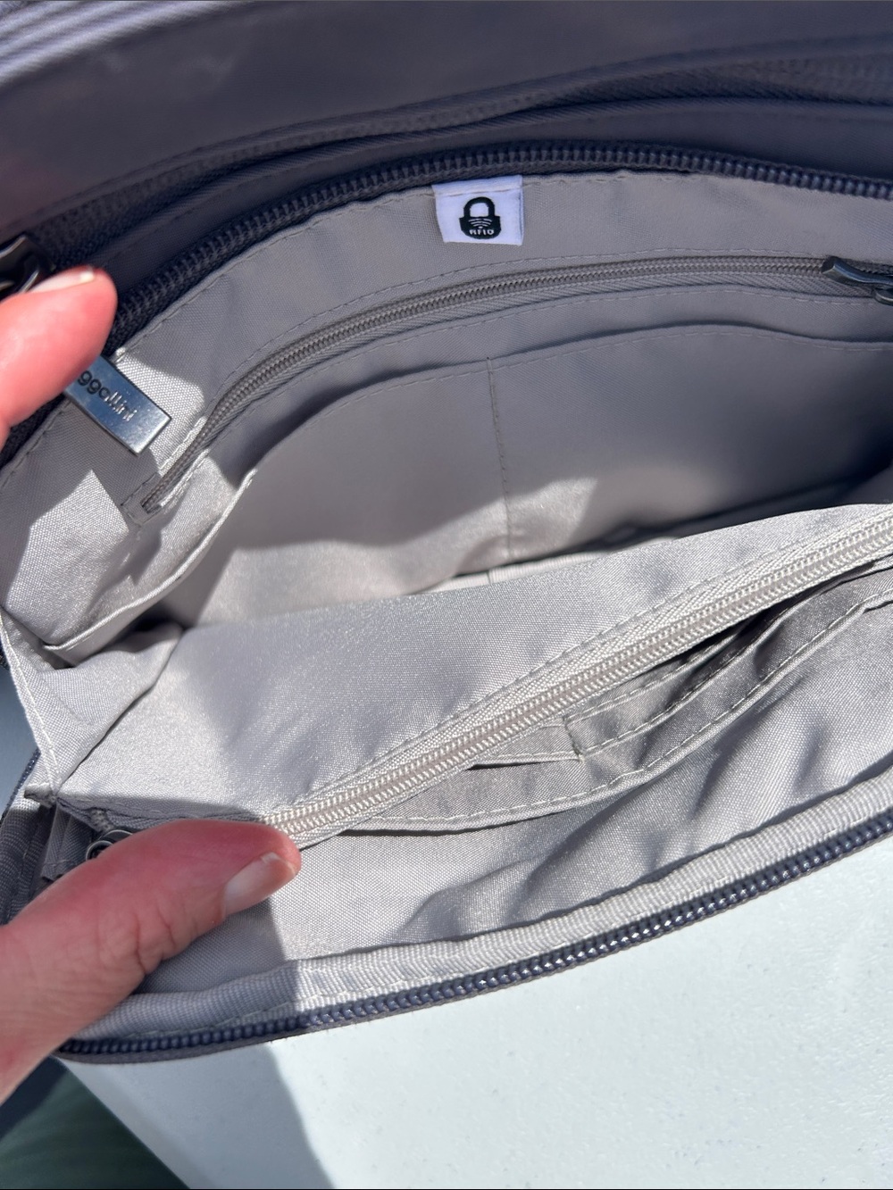 Baggallini Gray Marais RFID Crossbody Bag - Picture 4 of 14